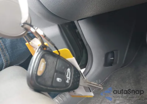 2007 Jeep Liberty Sport from USA, damaged, VIN 1J4GK48K47W541592